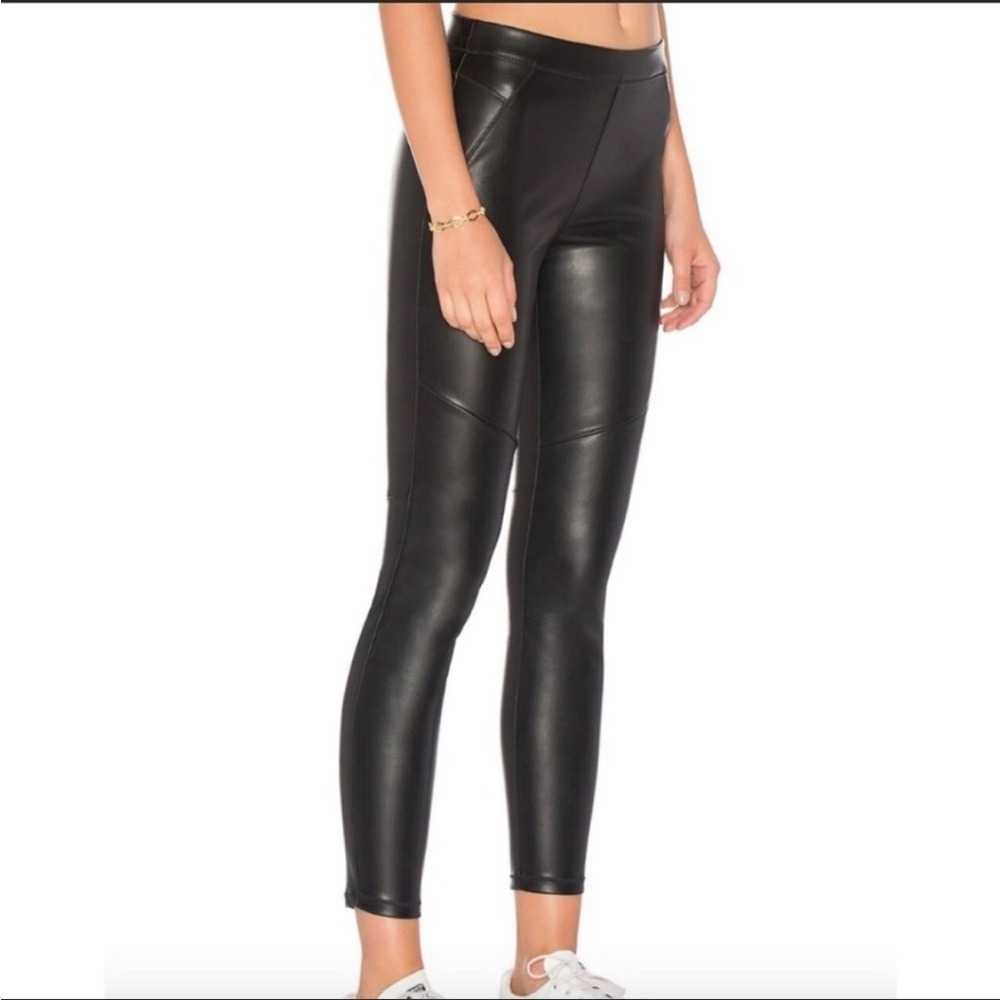Free People Vegan Leather Biker Leggings Black High Rise Skinny Pull On Size 26 - Picture 3 of 11